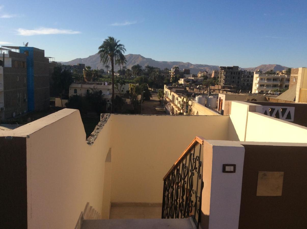 The Brown House Appartement Luxor Buitenkant foto