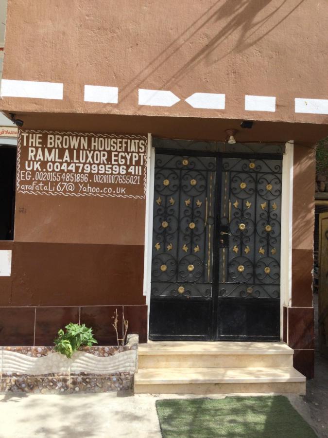 The Brown House Appartement Luxor Buitenkant foto