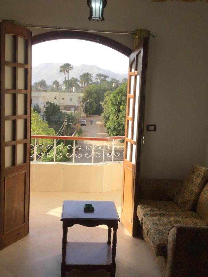 The Brown House Appartement Luxor Buitenkant foto