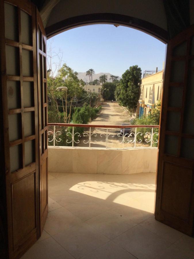 The Brown House Appartement Luxor Buitenkant foto