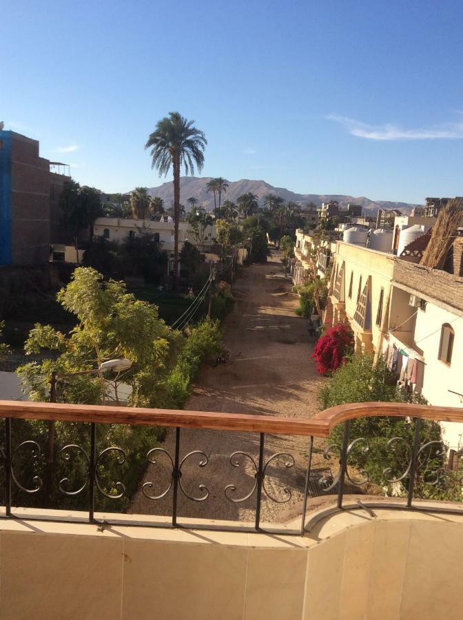 The Brown House Appartement Luxor Buitenkant foto